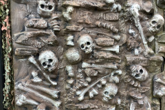 1_Eerie-Chateu-Facade-Skeleton-Panel-2
